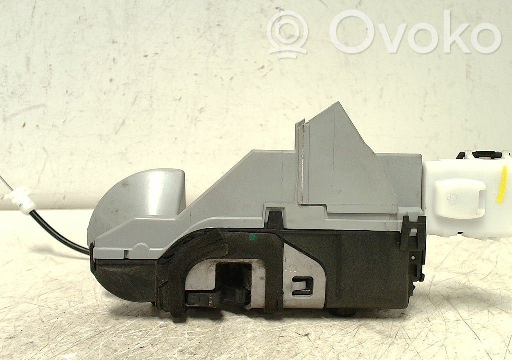 Citroen C5 Priekšpusē slēdzene 