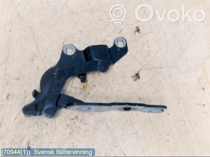 BMW 1 E81 E87 Dzinēja pārsega eņģe (-es) 