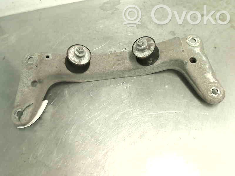 BMW 3 E90 E91 Gearbox mounting bracket 