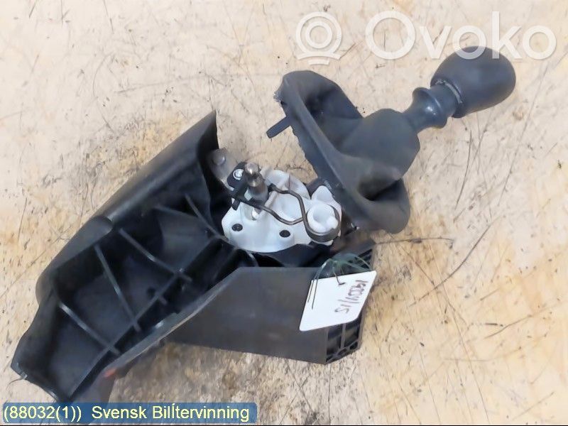 Opel Vivaro Lewarek zmiany biegów / górny 