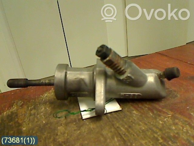 Clutch slave cylinder   6642FTE