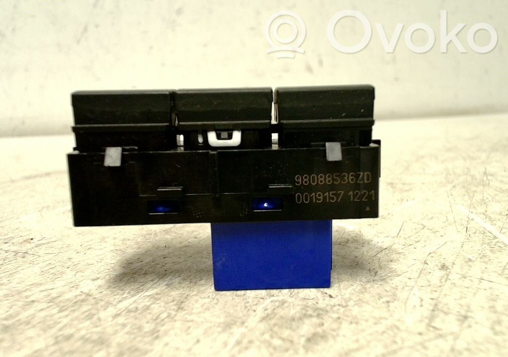 Central locking switch button   98088536ZD,98088536ZD,98088536ZD