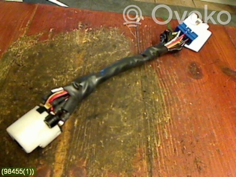 Hyundai H-1, Starex, Satellite Steering wheel lock 
