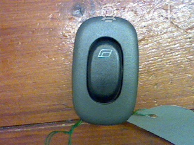 Saab 9-5 Przyciski szyb 