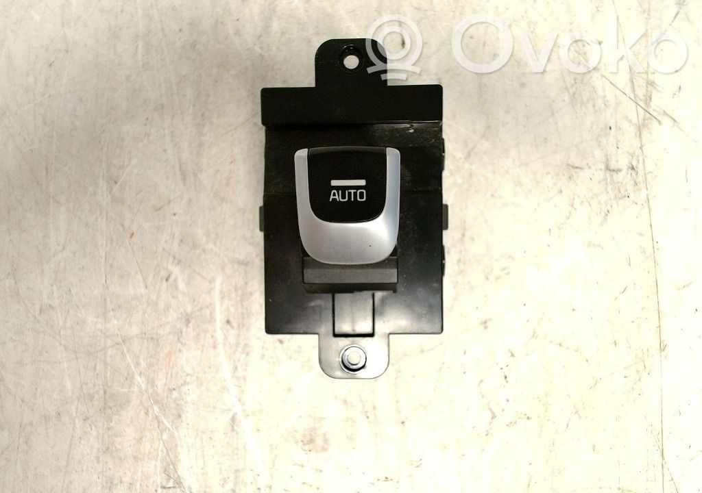KIA Optima Electric window control switch 