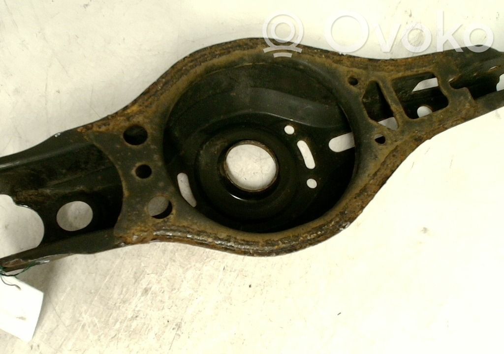 Toyota Corolla E210 E21 Рычаг 