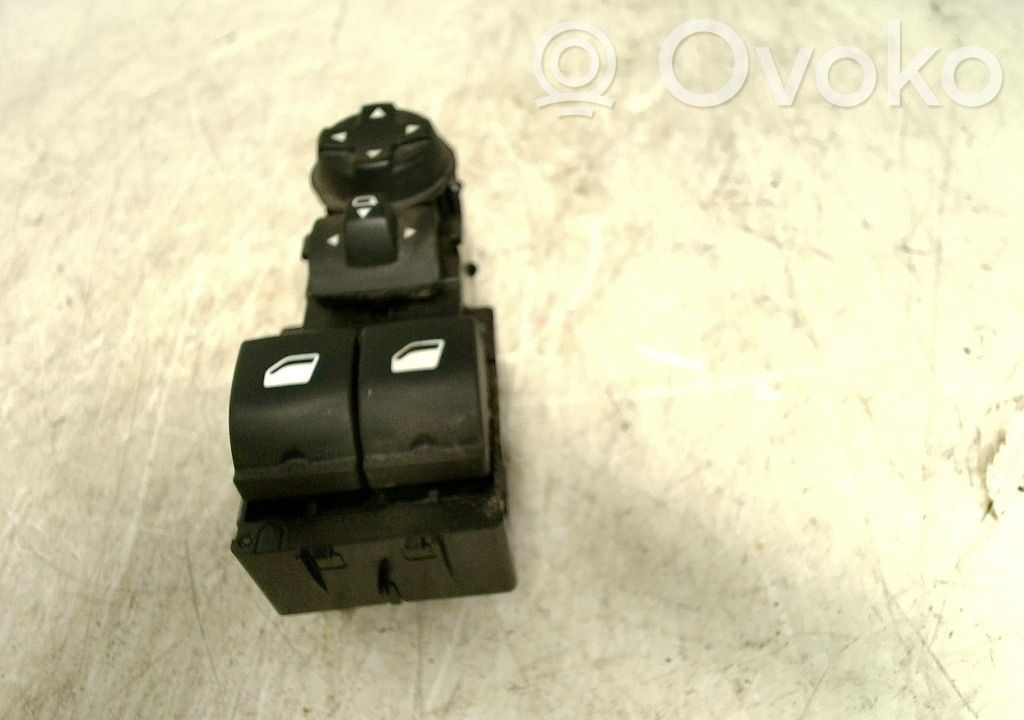 Peugeot Partner III Electric window control switch 