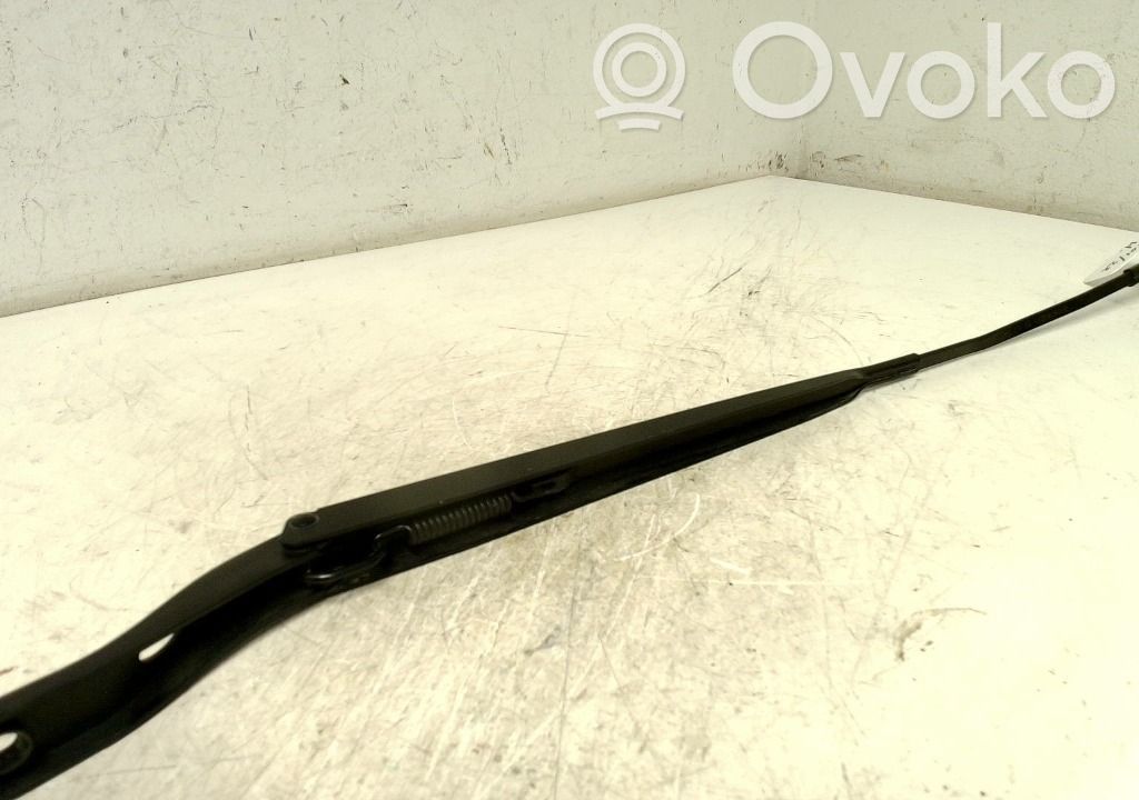 Peugeot Partner III Front wiper blade arm 