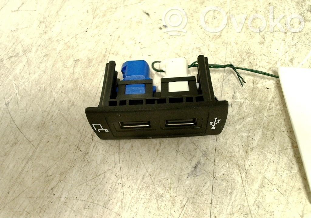 Gniazdo / Złącze USB   A4478200902,A4478200902,A4478200902
