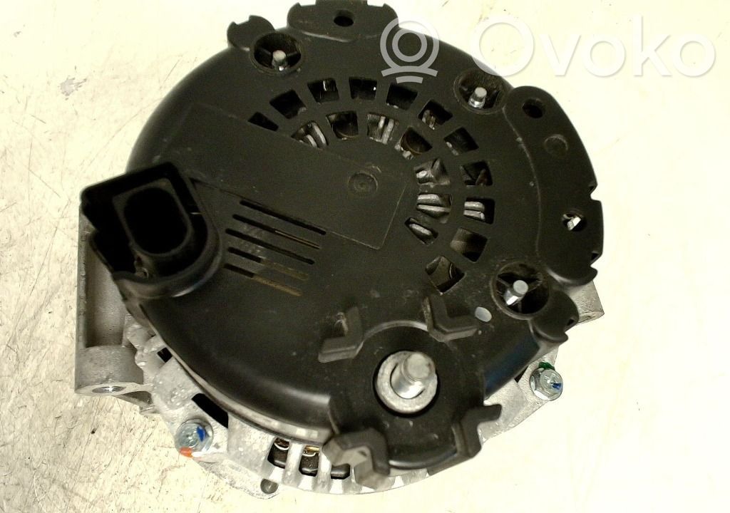 Audi A6 S6 C6 4F Ģenerators 