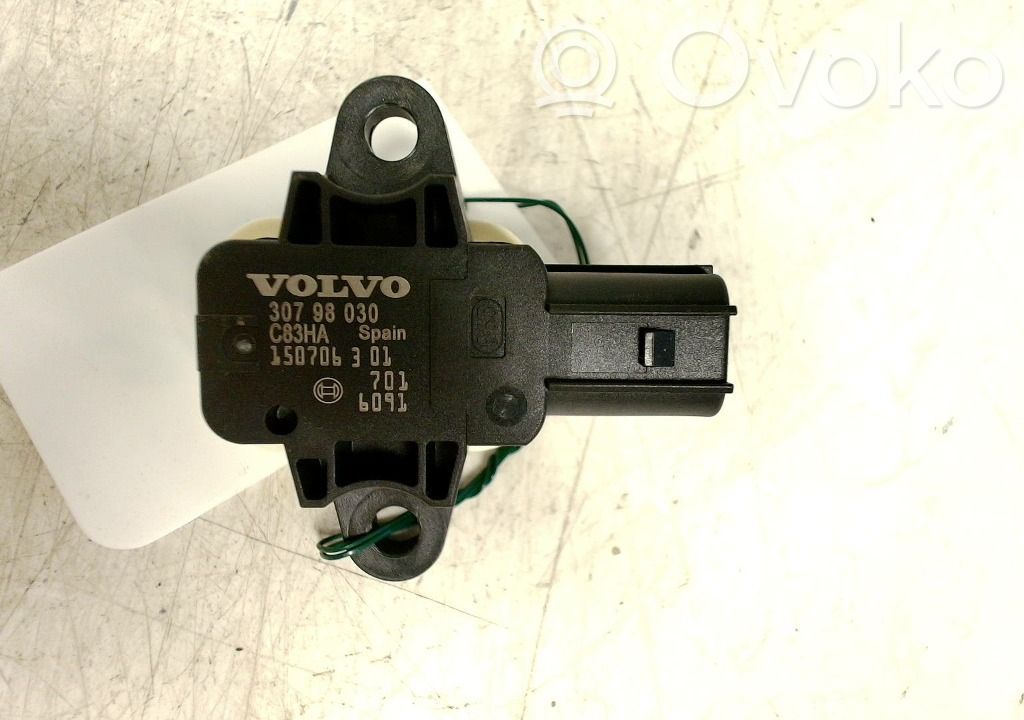 Volvo V60 Senzor impact/declanșare airbag 