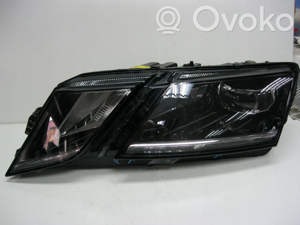 Skoda Octavia Mk3 (5E) Headlight/headlamp 