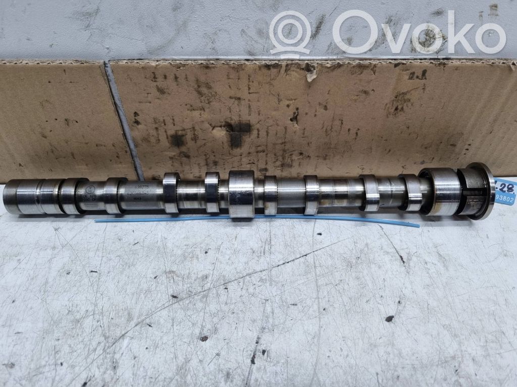 Volkswagen Golf VI Camshaft 