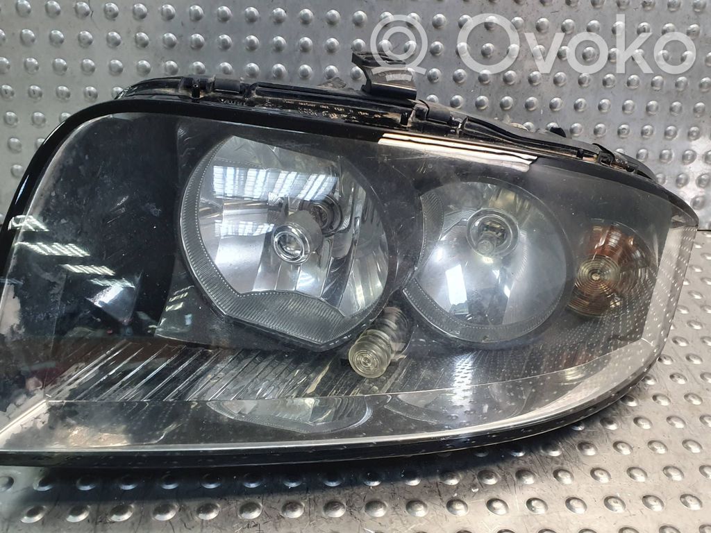 Audi A2 Headlight/headlamp 