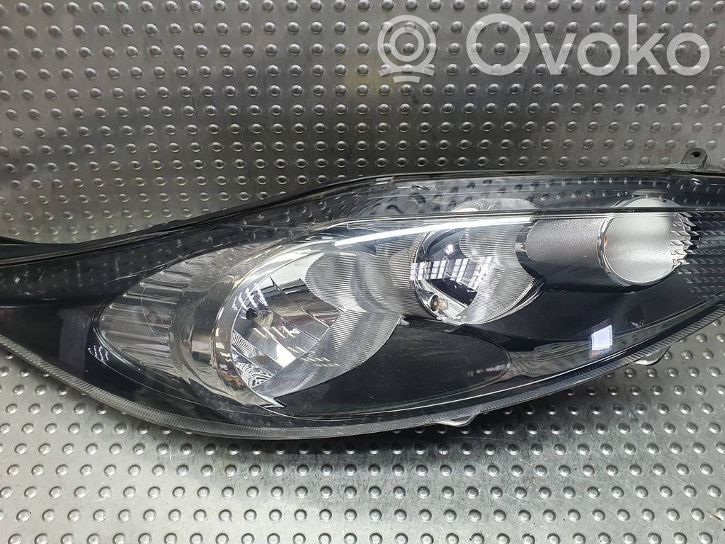 Ford Fiesta Phare frontale 