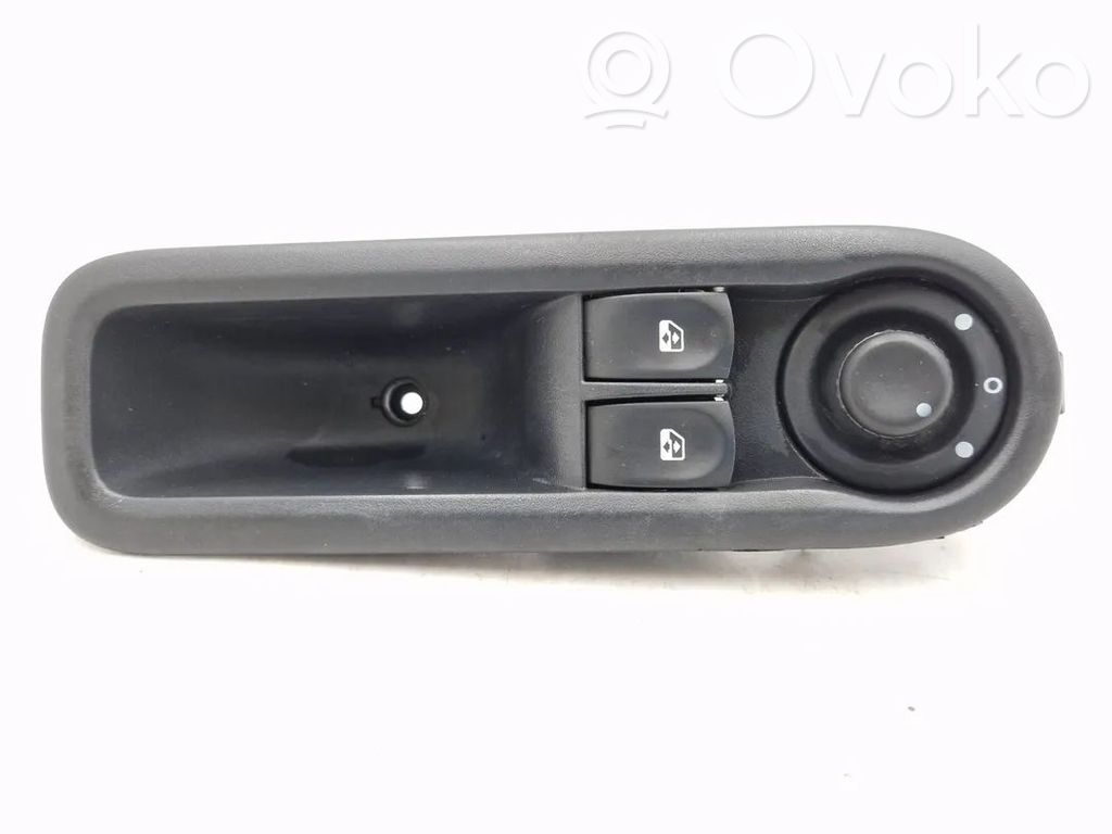 Renault Twingo II Interruptor del elevalunas eléctrico 