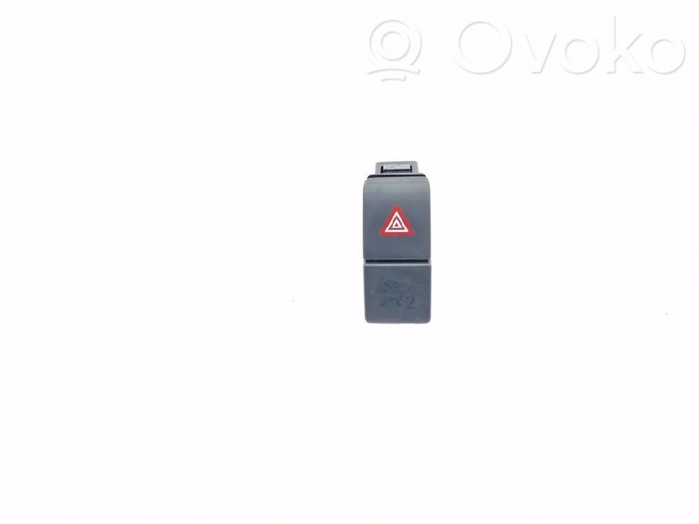 Schalter Warnblinkanlage   3743052K00
