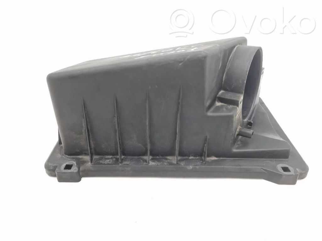Ford Focus Air filter box 