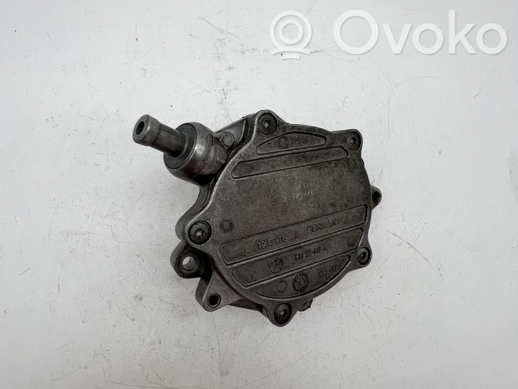 Pompe à vide   7542496