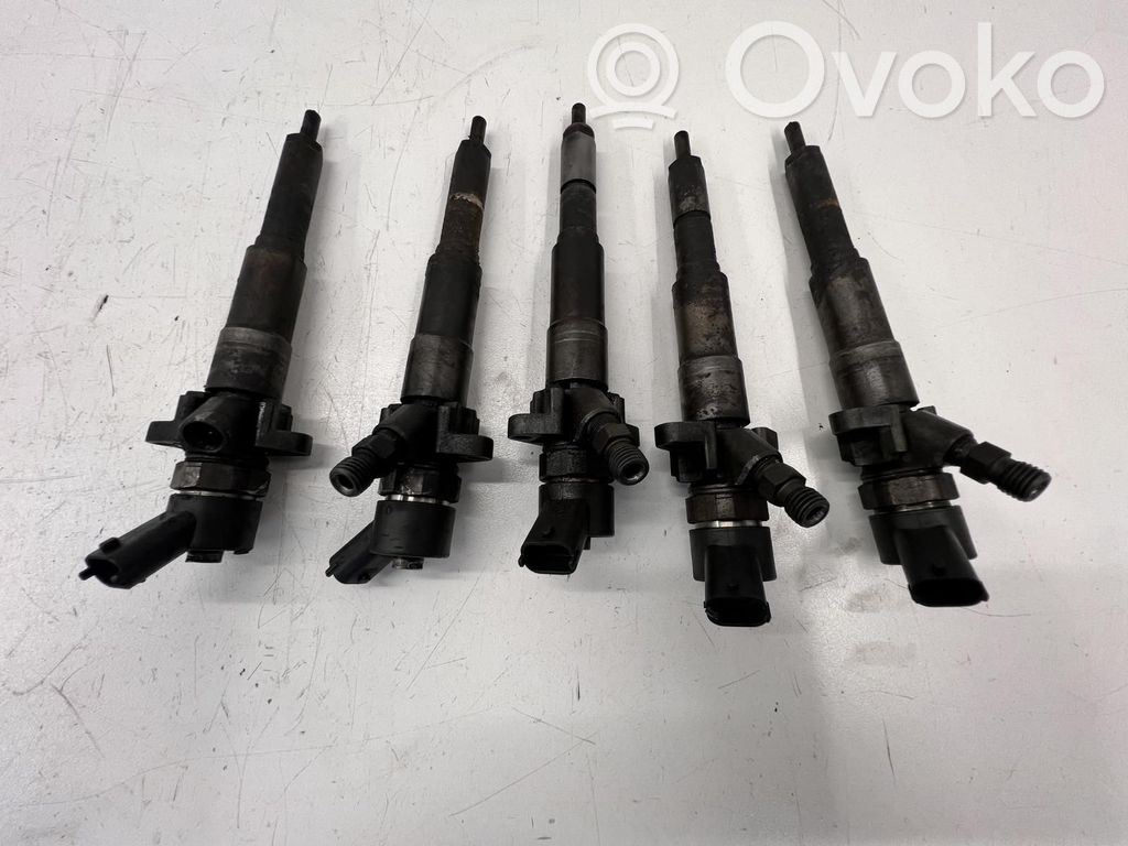 Inyector de combustible   7785984