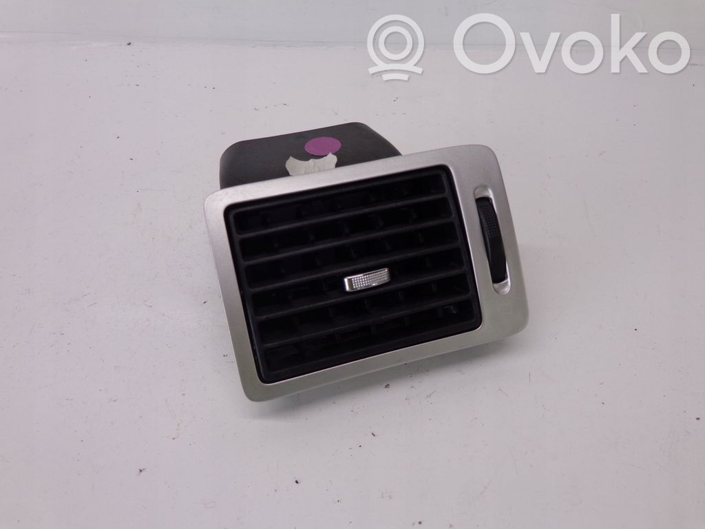Peugeot 307 Dashboard side air vent grill/cover trim 