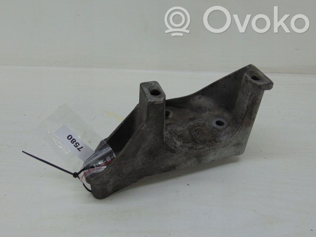 Unidad de control/módulo del motor   20MN17,326C27L