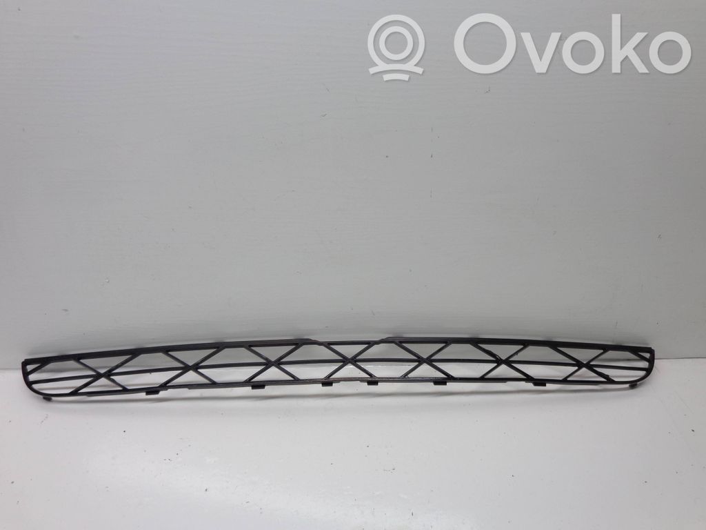 BMW X5 E70 Front bumper upper radiator grill 