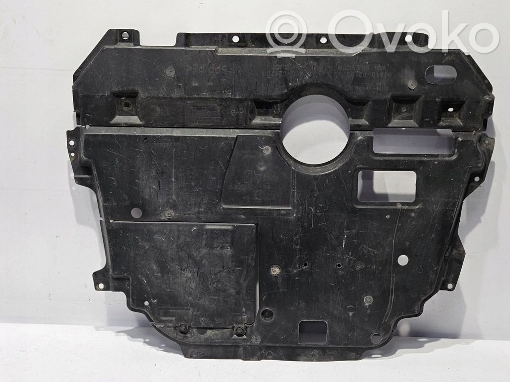 Toyota Auris E180 Osłona dolna silnika 