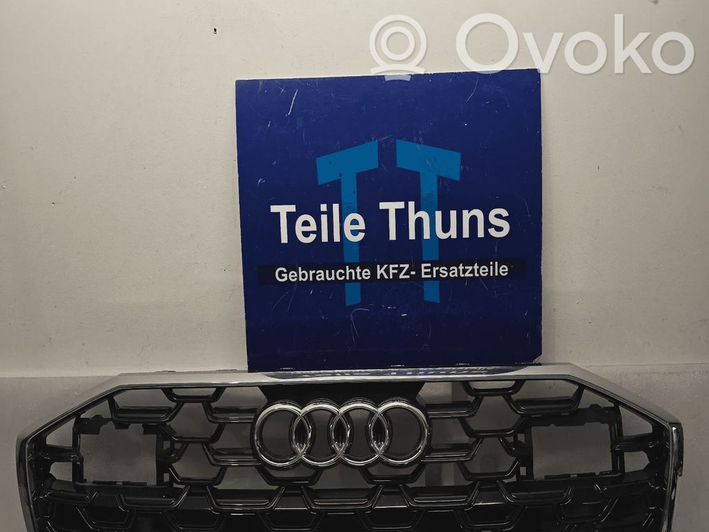 Audi A6 C7 Etusäleikkö 