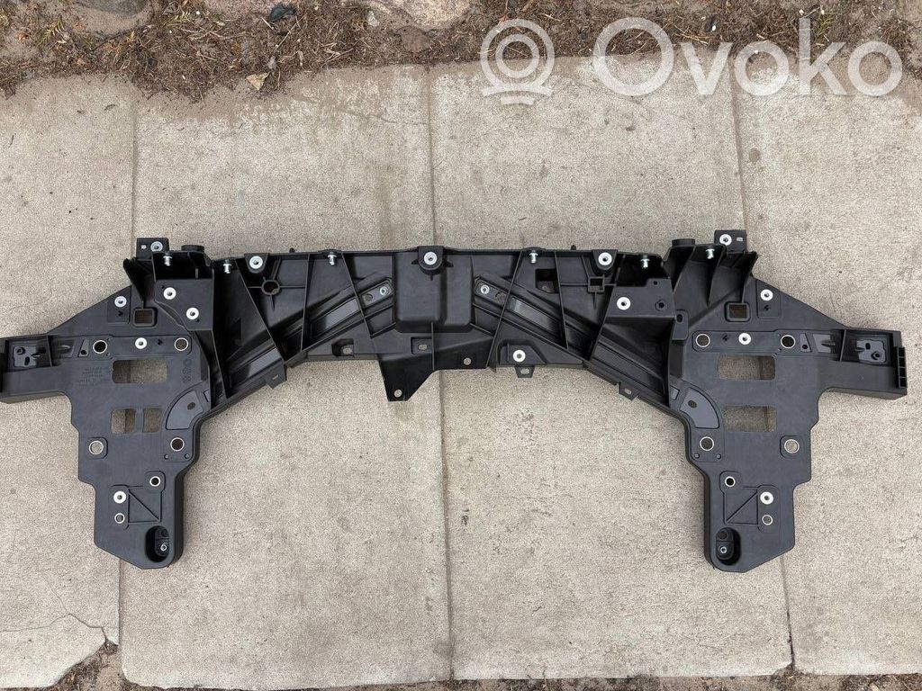 Tesla Model S Plaid Radiatoru panelis 