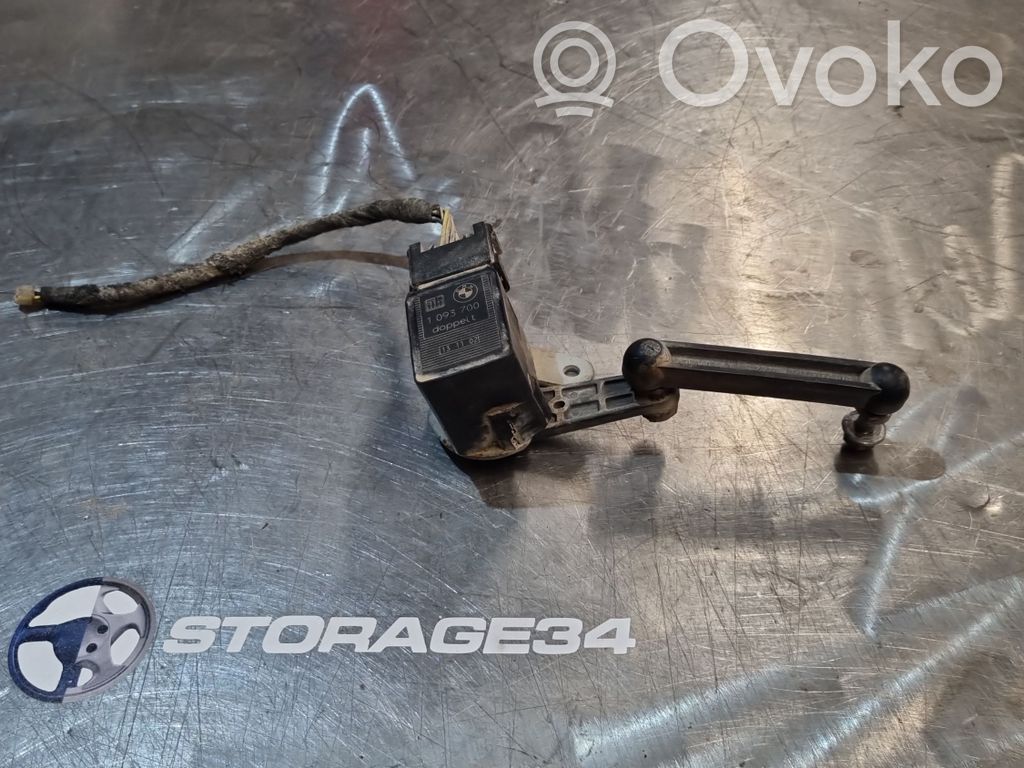 BMW 5 E39 Front height sensor lever 