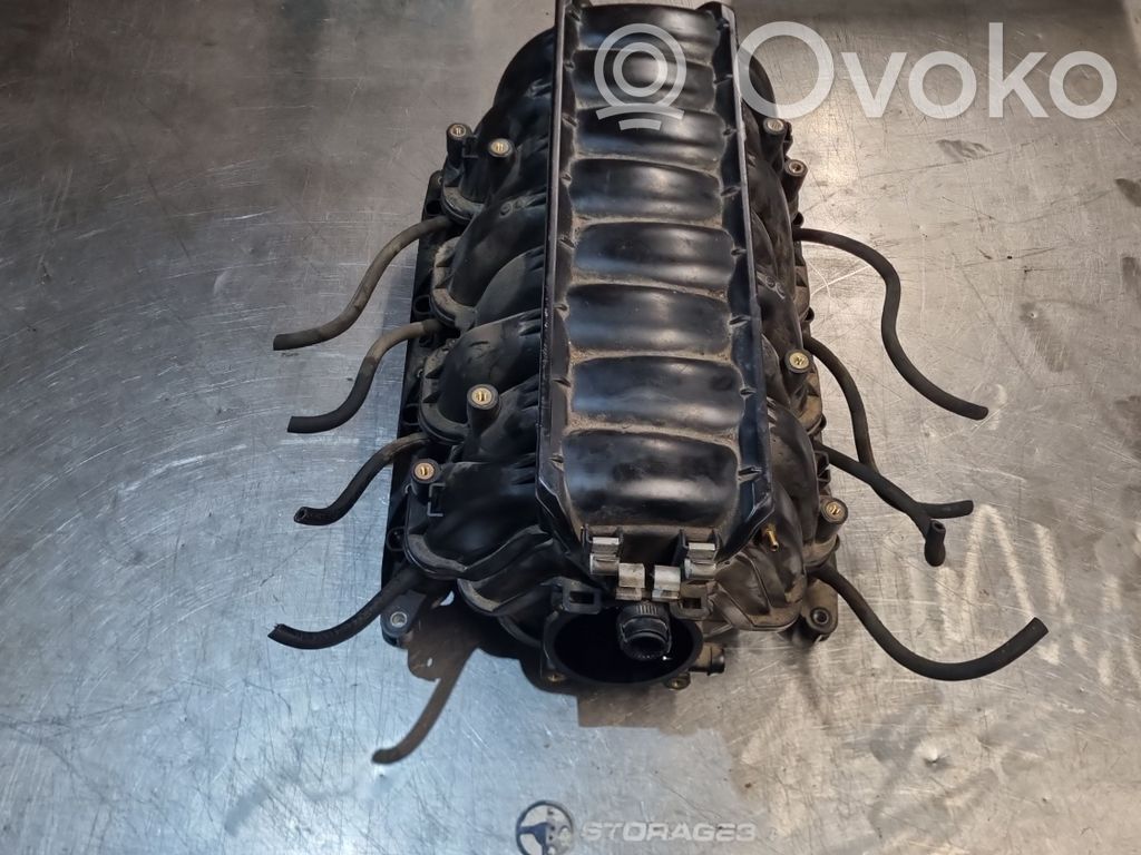 BMW X5 E70 Intake manifold 