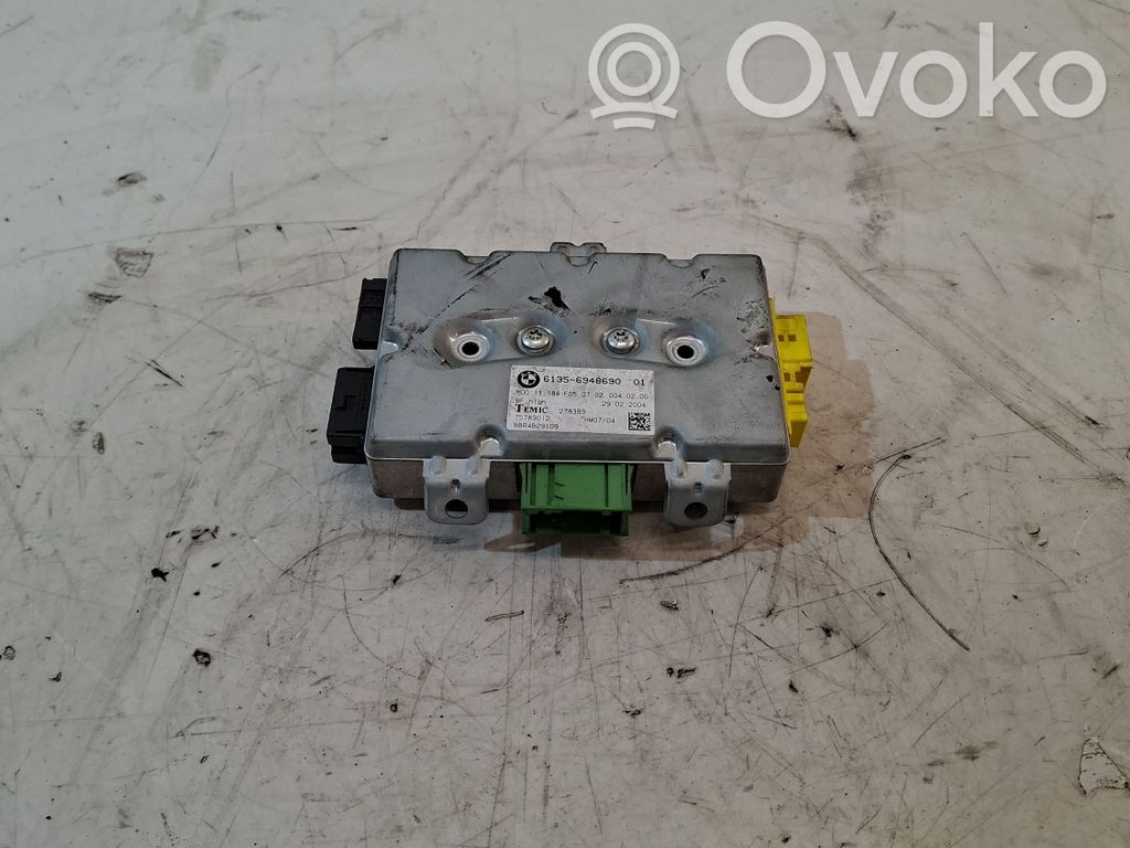 Unidad de control/módulo de la puerta   61356948690