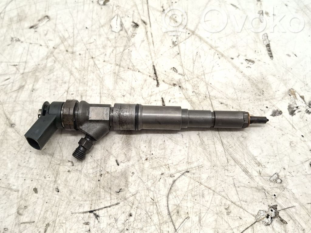 Injecteur de carburant   7794652