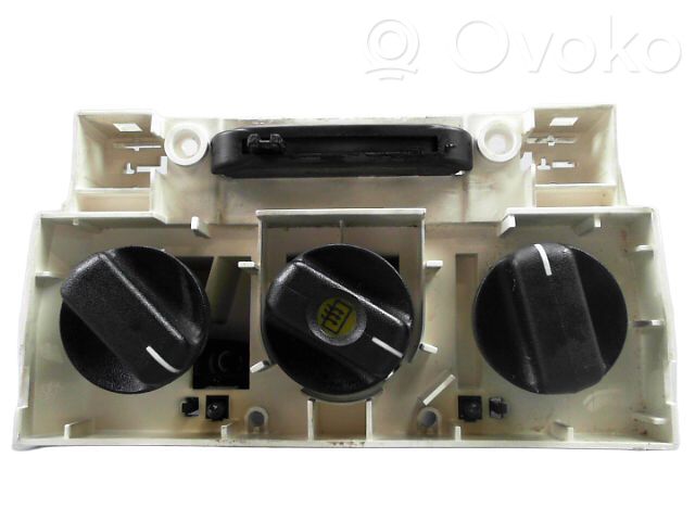 Opel Corsa B Climate control unit 