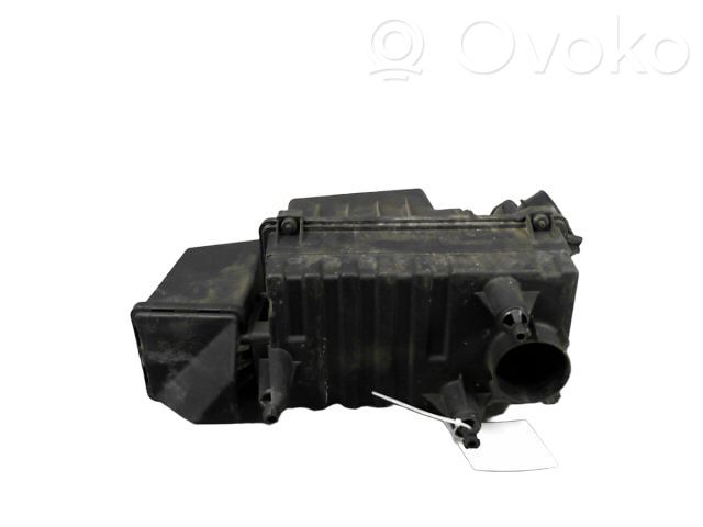 Ford Focus Air filter box 