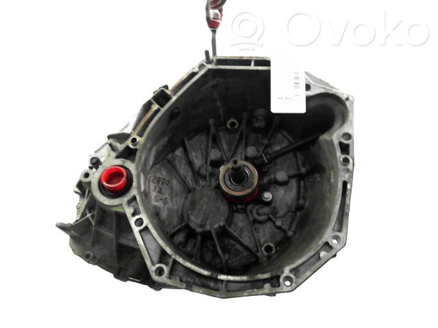 Nissan Juke I F15 Cutie viteze manuală cu 6 trepte 