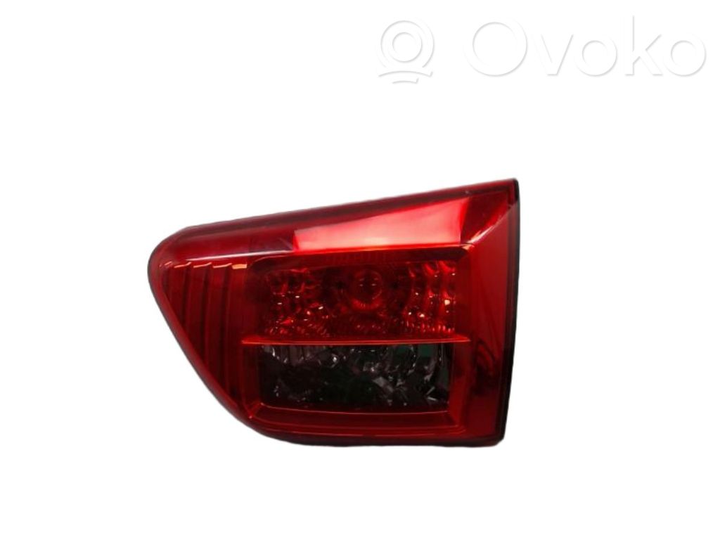 Peugeot 4007 Lampy tylnej klapy bagażnika 