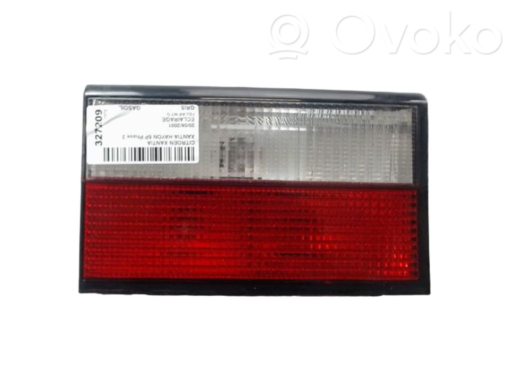 Citroen Xantia Lampă spate în capacul portbagajului 