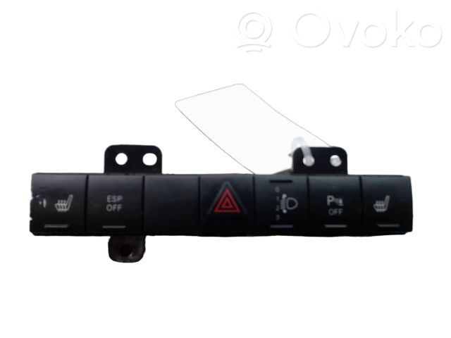 Hazard light switch   04602565AF,04602565AF