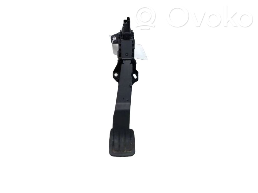 Peugeot 208 II Gaspedal