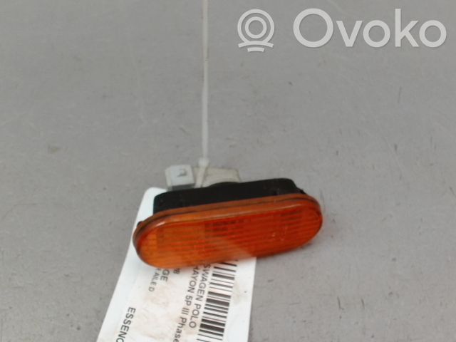 Volkswagen Polo III 6N 6N2 6NF Indicatore di direzione del parafango anteriore