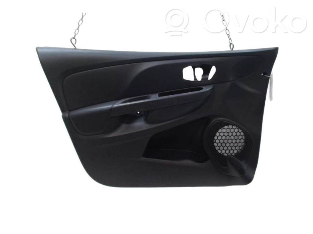 Renault Clio IV Revestimiento de puerta delantera 