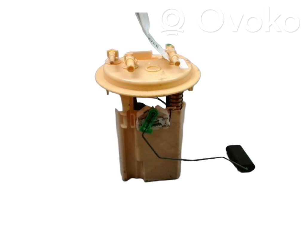 Peugeot 3008 I Pompe à carburant