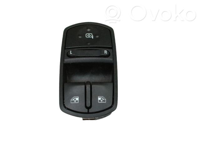 Electric window control switch   13430017,13430017