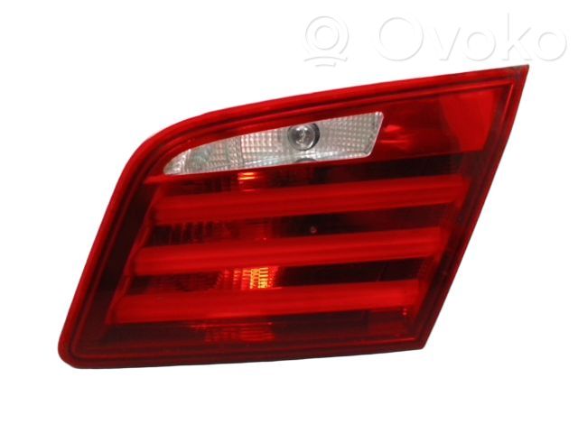 BMW M5 Lampy tylnej klapy bagażnika 