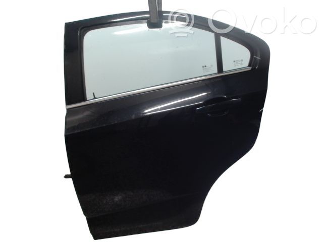 Chevrolet Aveo Puerta trasera 