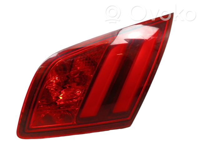 Peugeot 308 Lampă spate în capacul portbagajului 