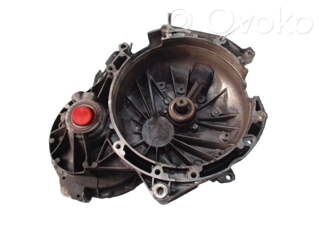 Cutie viteze manuală cu 6 trepte   6C1R7002DB