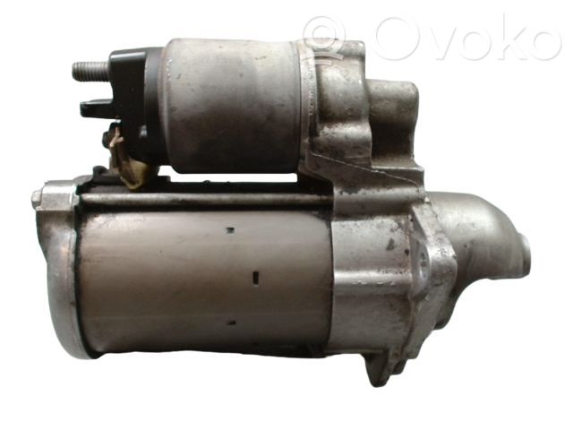 Opel Corsa F Starteris 